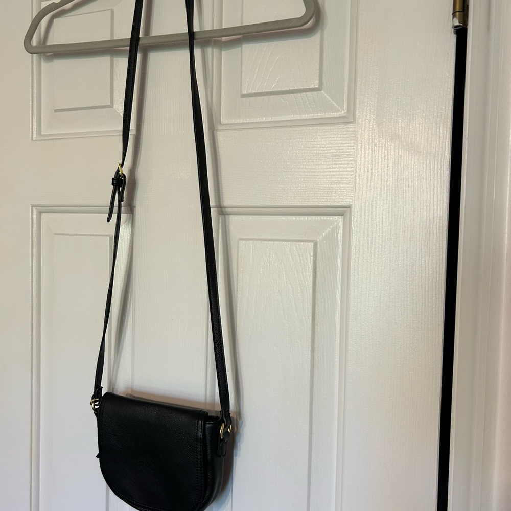 Elegant Black Crossbody Bag